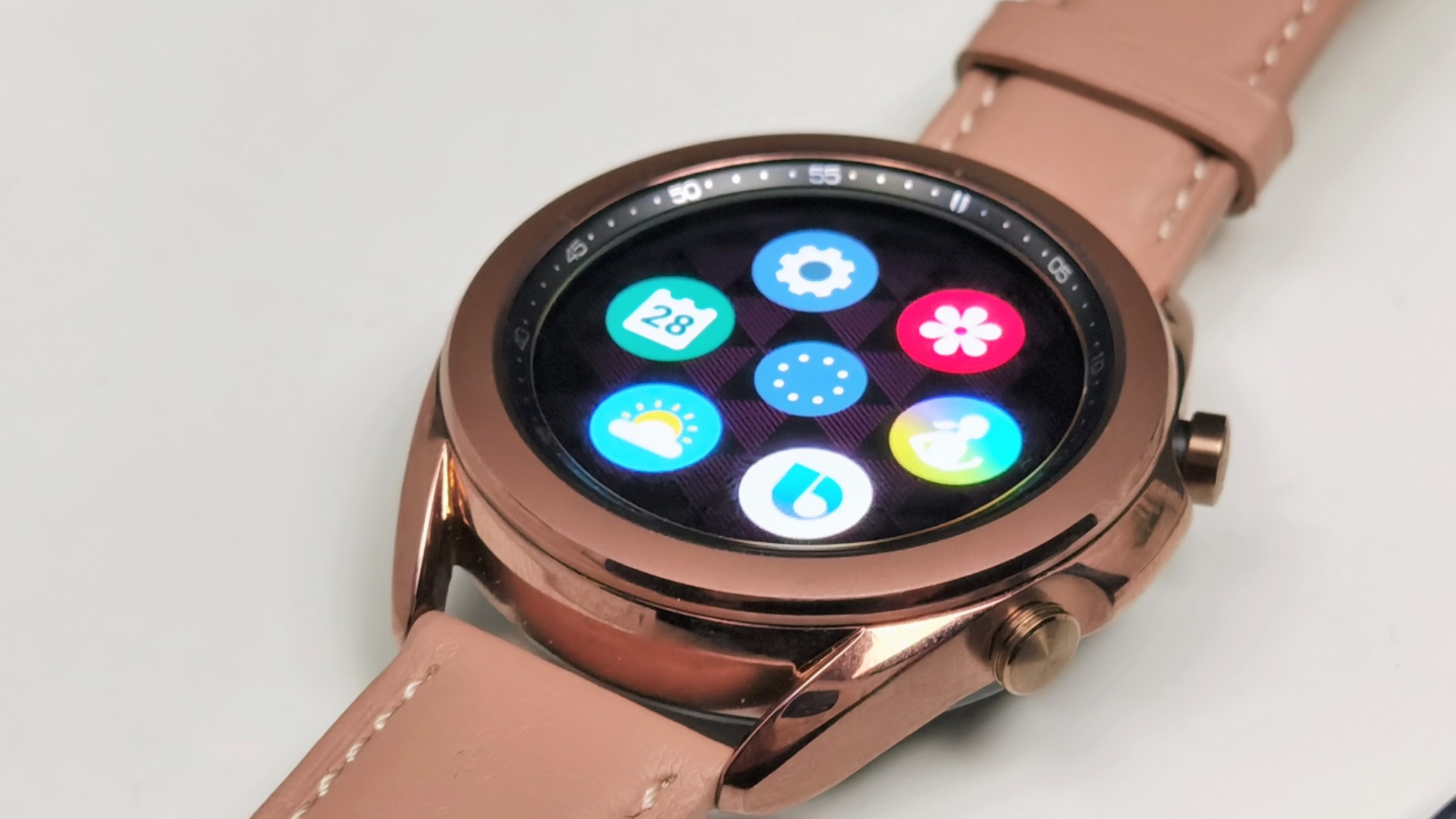 perbedaan galaxy watch dan galaxy watch active